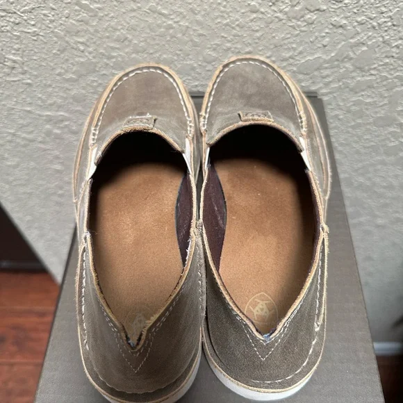 Ariat Women's Cruiser Slip Ons - Picture 4 of 8